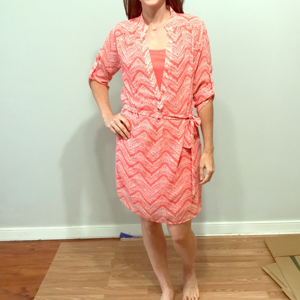 Peach/pink colored wrap style dress